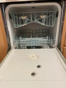Geschirrspülmaschine (Haushalt) – KitchenAid, USA