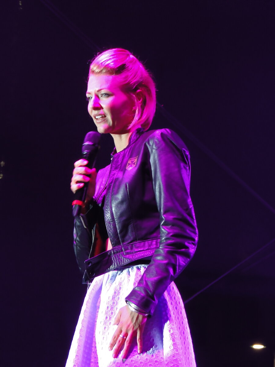 Ella Endlich
