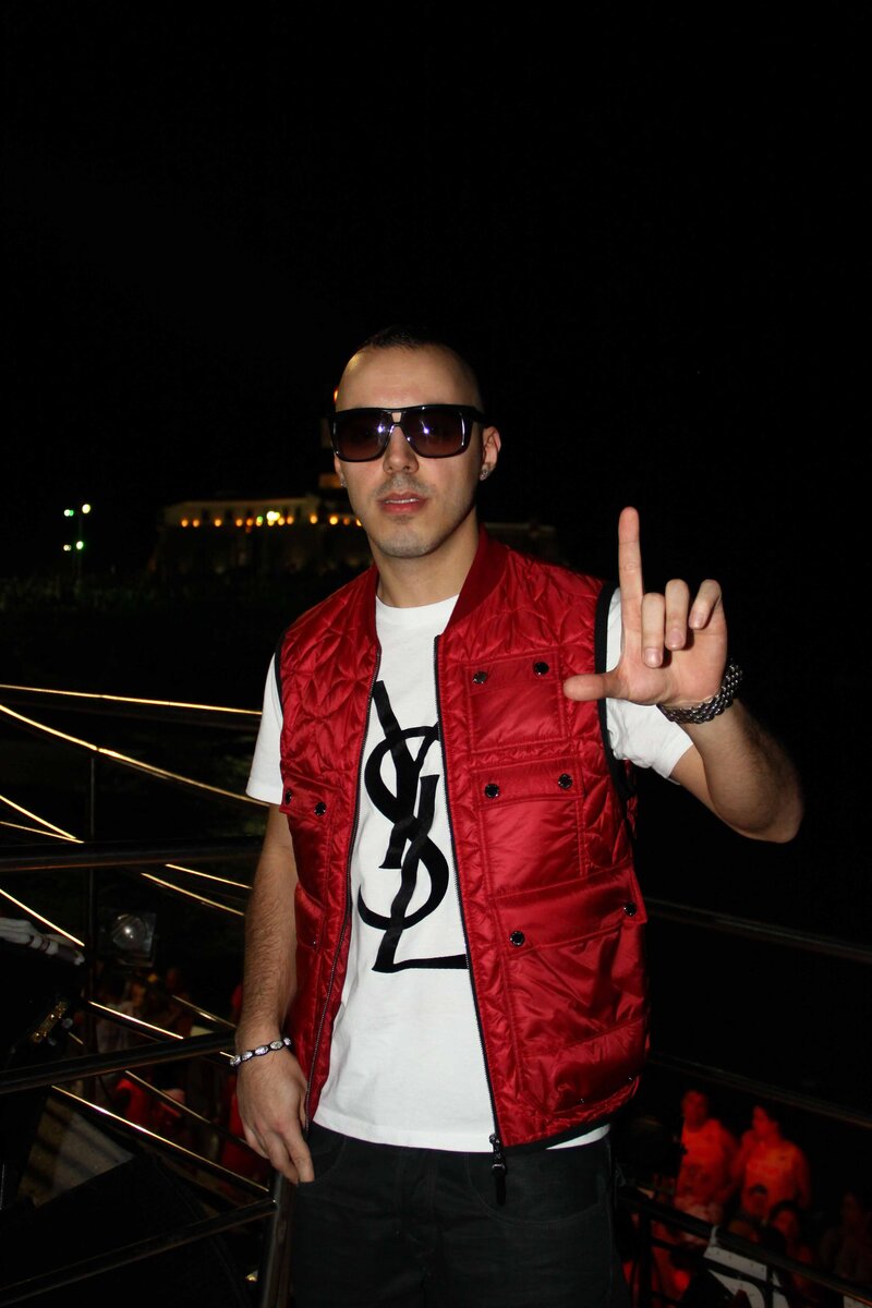 Lucenzo (featuring Don Omar)