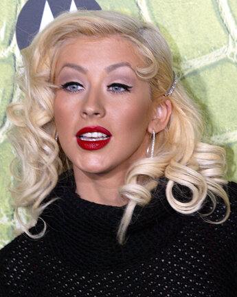 Christina Aguilera, Pink, Lil' Kim and Mýa featuring Missy Elliott