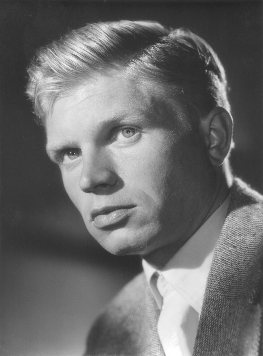 Hardy Krüger