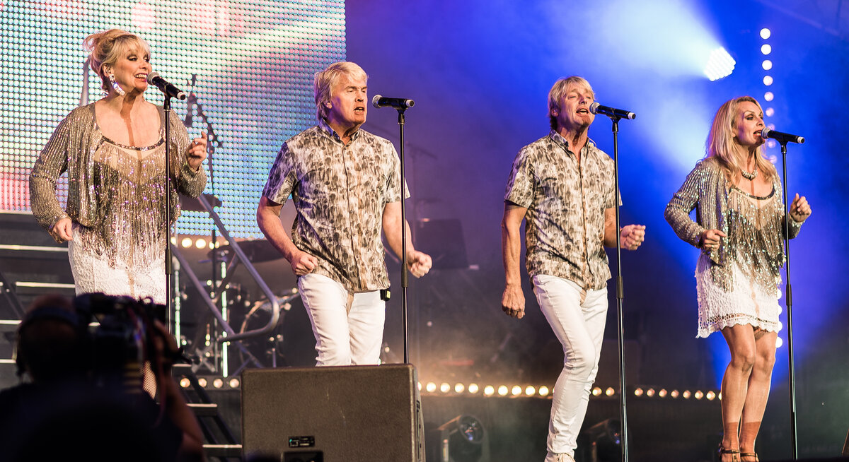 Bucks Fizz