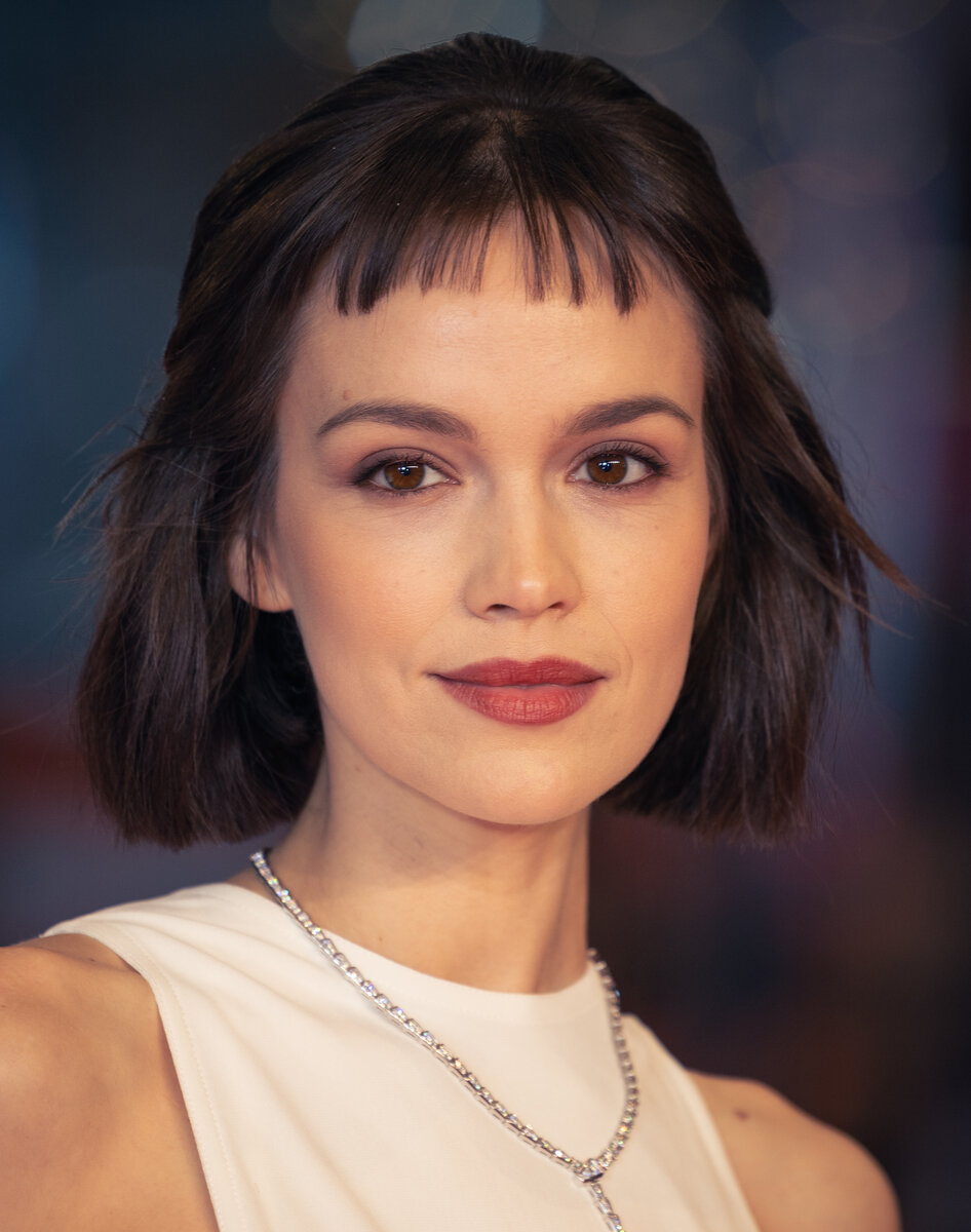Emilia Schüle